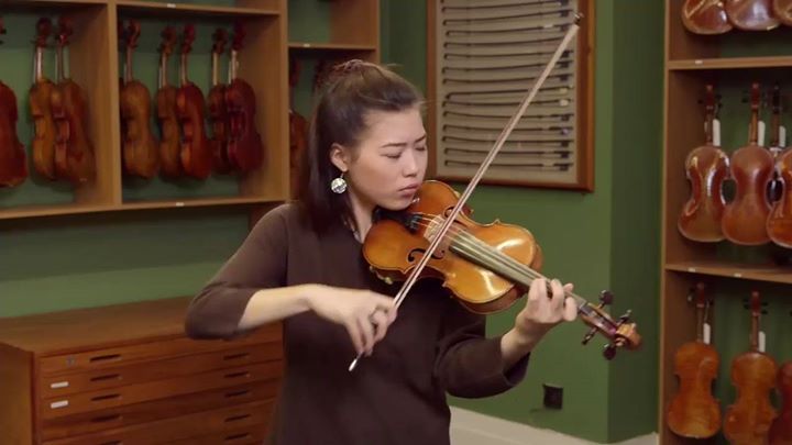 Violinist Claire Wells plays Debussy on lot 279 from our March online sale - a fine Italian violin,...
